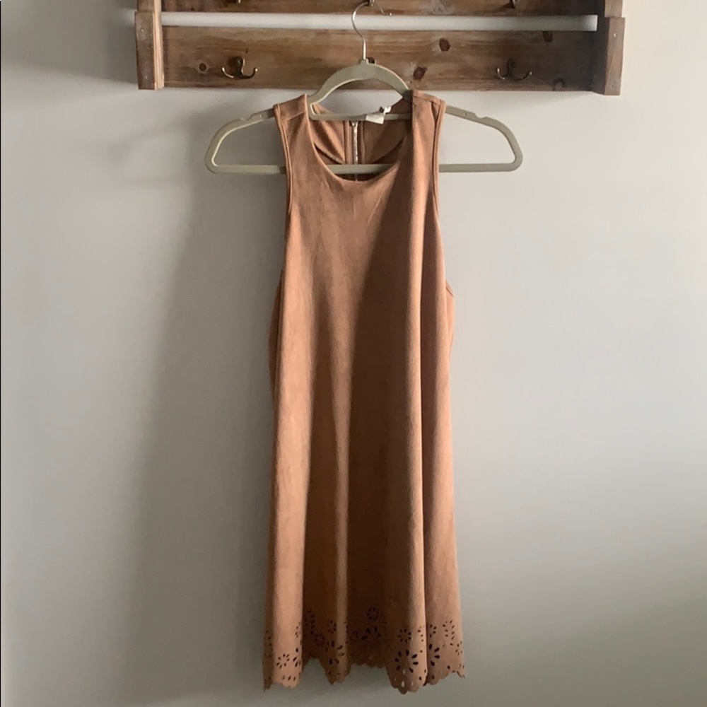 Women’s brown suede dress size M